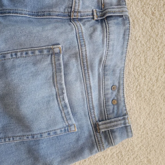 CAbi High Straight Light Wash Jeans Size 12 - Picture 10 of 16